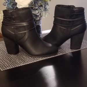 Madden booties *never worn*